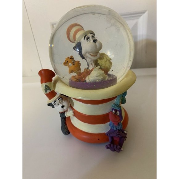 Dr. Seuss The Cat in the Hat Snowglobe musical that’s‎ what friends are f… - Picture 7 of 8
